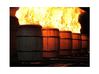 威士忌酒桶製作大揭秘：從木頭到珍釀的守護者